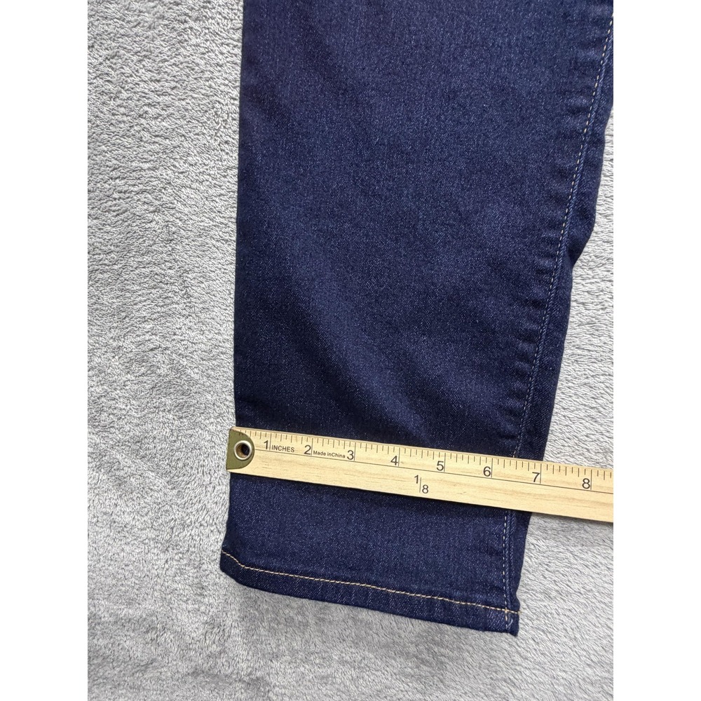 Levi's 314 Jeans Womens 27 Dark Wash Shaping Straight Measured 28x31 - Picture 2 of 9